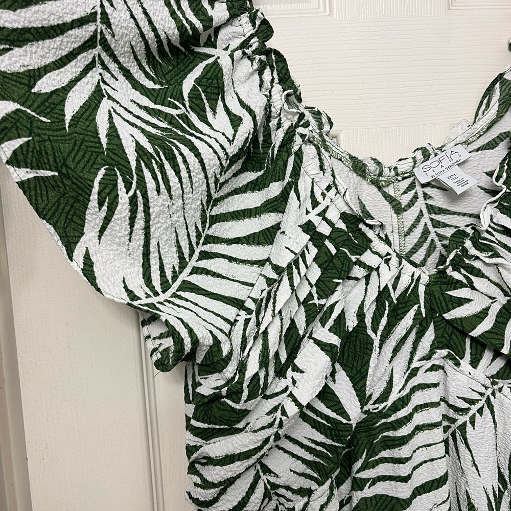 Sofia by Sofia Vergara Green Leaf Maxi Dress NWT - image 4